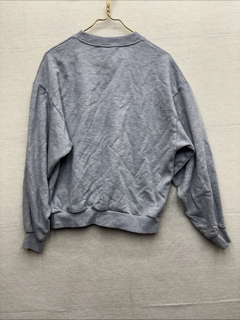 ALO Yoga small Light Gray Crewneck Sweatshirt
